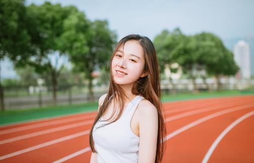 為什么和女生聊天經(jīng)常冷場?怎么和女生聊天不冷場?