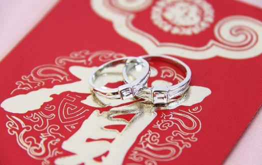 裸婚是什么意思?80后新潮結婚方式 男女對裸婚的態度及看法 裸婚是什么意思?80后新潮結婚方式 男女對裸婚的態度及看法