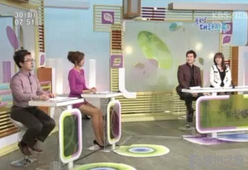 �n����Ů��������Ӣ��̫����ȹ�b̫���^�ڴ̼��ұ�¶�Ǡ��h�D