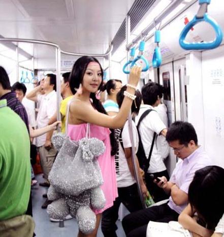 90���˚ⳬģ���Â�(g��)���Y�ψDƬ���Ї�(gu��)��(n��i)������Ů���֡��݆T����������