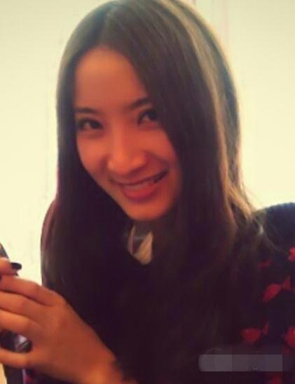 ��С�tꐺ�26�qŮ���S����G˽�����ع⣬��������������ʮ��