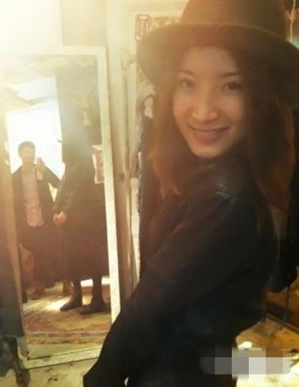 ��С�tꐺ�26�qŮ���S����G˽�����ع�����������������ʮ��