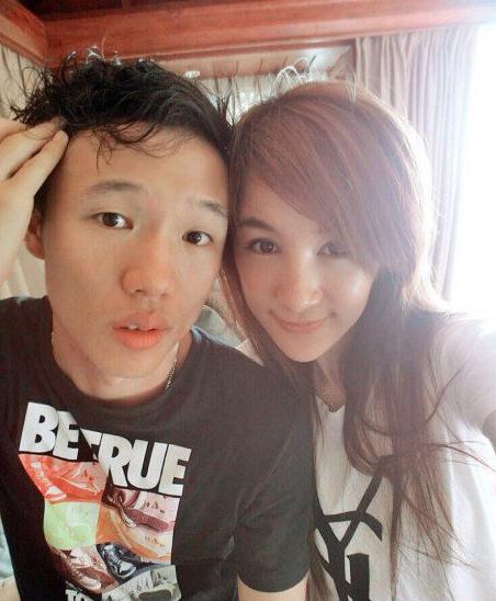 陳樂(lè)桐個(gè)人資料圖片,波霸妹子陳樂(lè)桐制服T褲誘惑國(guó)腳鄧卓翔