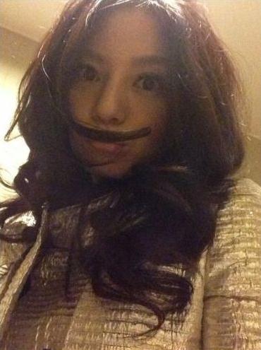 �wޱ΢�������L���������գ���־�Դ��۾�����