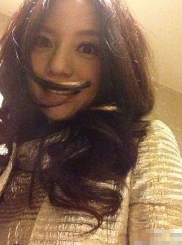 �wޱ΢�������L���������գ���־�Դ��۾�����