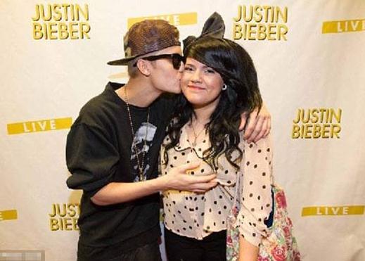 90��W�������Z˹͡-�Ȳ�һ�r�����u��Ů�۽z��18�qС����ƫ�۲��Ժ�������