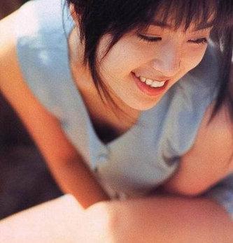 組圖:42歲酒井法子復(fù)出超酷性感裝露面,全裸淋浴吸吮手指舊照瘋傳